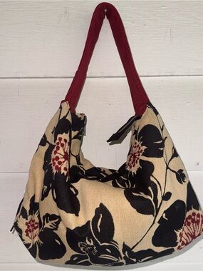 Vintage 1154 Lill Studio Gigantic Canvas Floral Hobo Bag with Red Handles